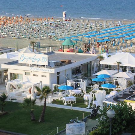 Hotel Buenos Aires Cervia Eksteriør billede