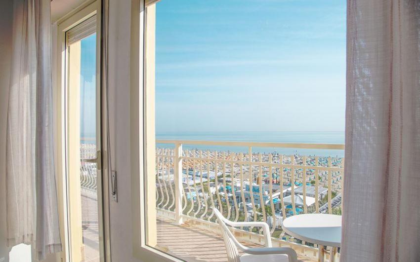 Hotel Buenos Aires Cervia Eksteriør billede