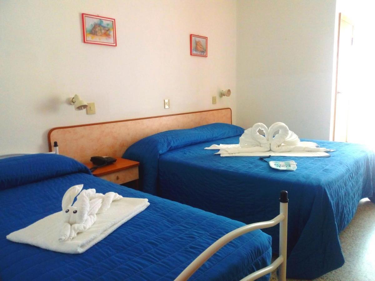 Hotel Buenos Aires Cervia Eksteriør billede
