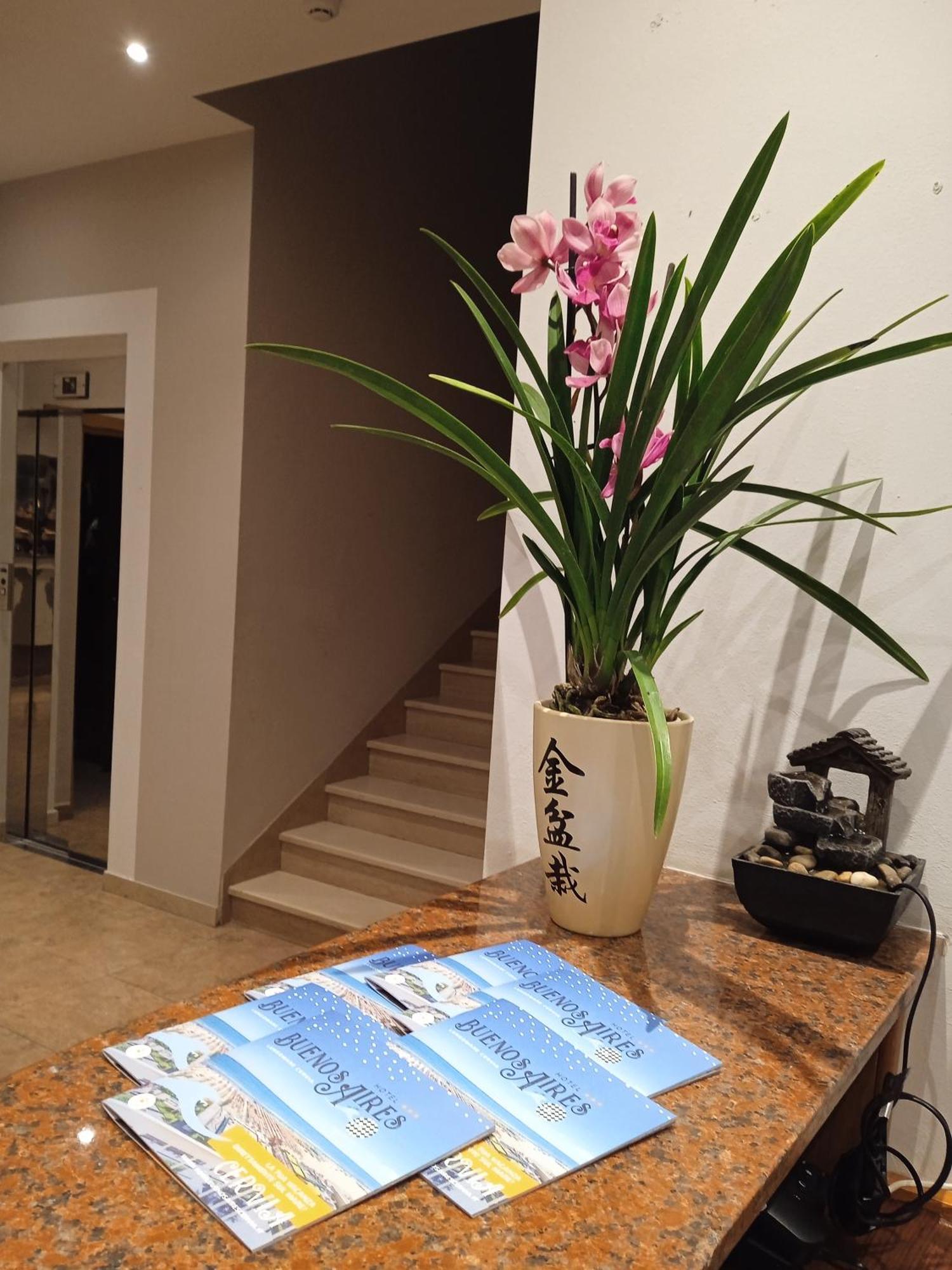 Hotel Buenos Aires Cervia Eksteriør billede