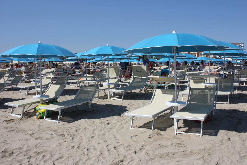 Hotel Buenos Aires Cervia Eksteriør billede
